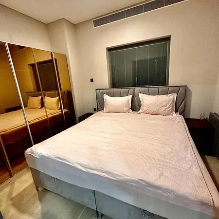 Apartment Skyland + 42